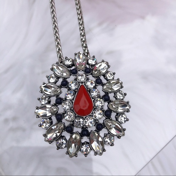 Club Monaco Crystal Pendant Statement Necklace - Picture 3 of 4